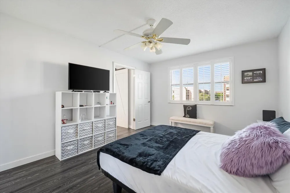 2764 NW 104TH AVENUE #202 Sunrise, FL 33322