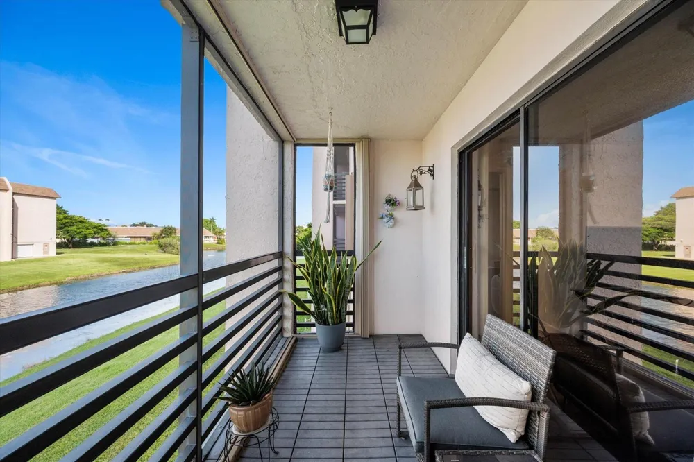 2764 NW 104TH AVENUE #202 Sunrise, FL 33322