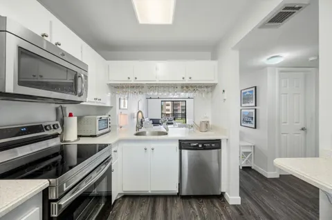 2764 NW 104TH AVENUE #202