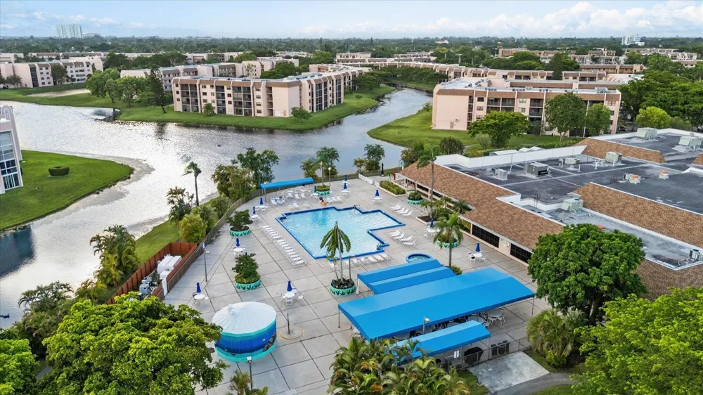 2764 NW 104TH AVENUE #202 Sunrise, FL 33322