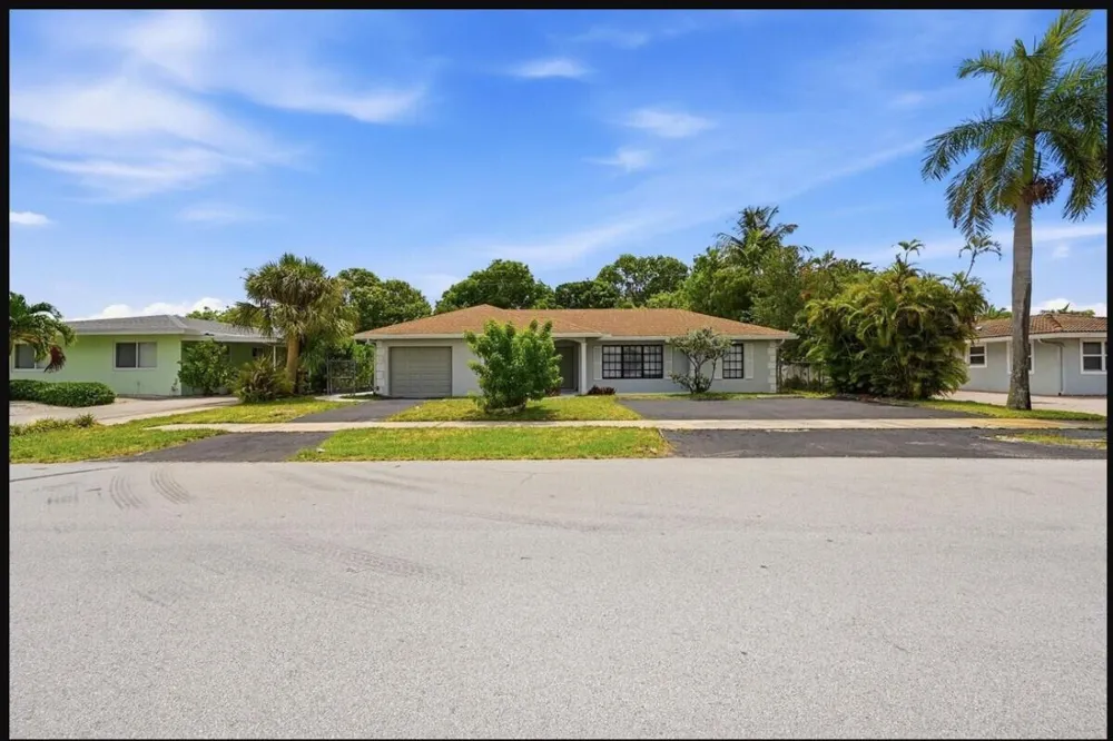 8 NE 9th Avenue Deerfield Beach, FL 33441