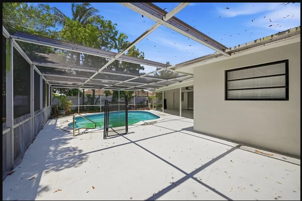 8 NE 9th Avenue Deerfield Beach, FL 33441