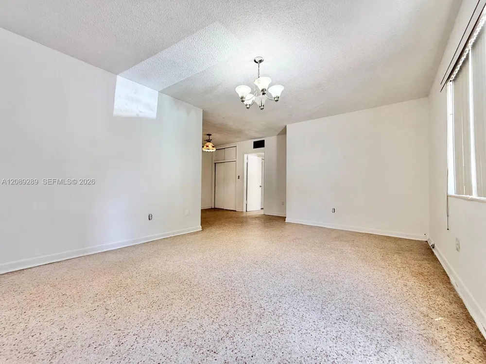 609 Lenox Ave #1 Miami Beach, FL 33139