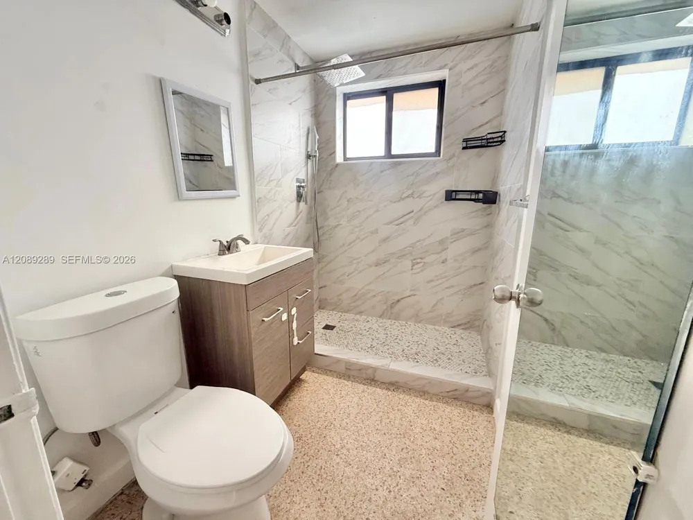 609 Lenox Ave #1 Miami Beach, FL 33139