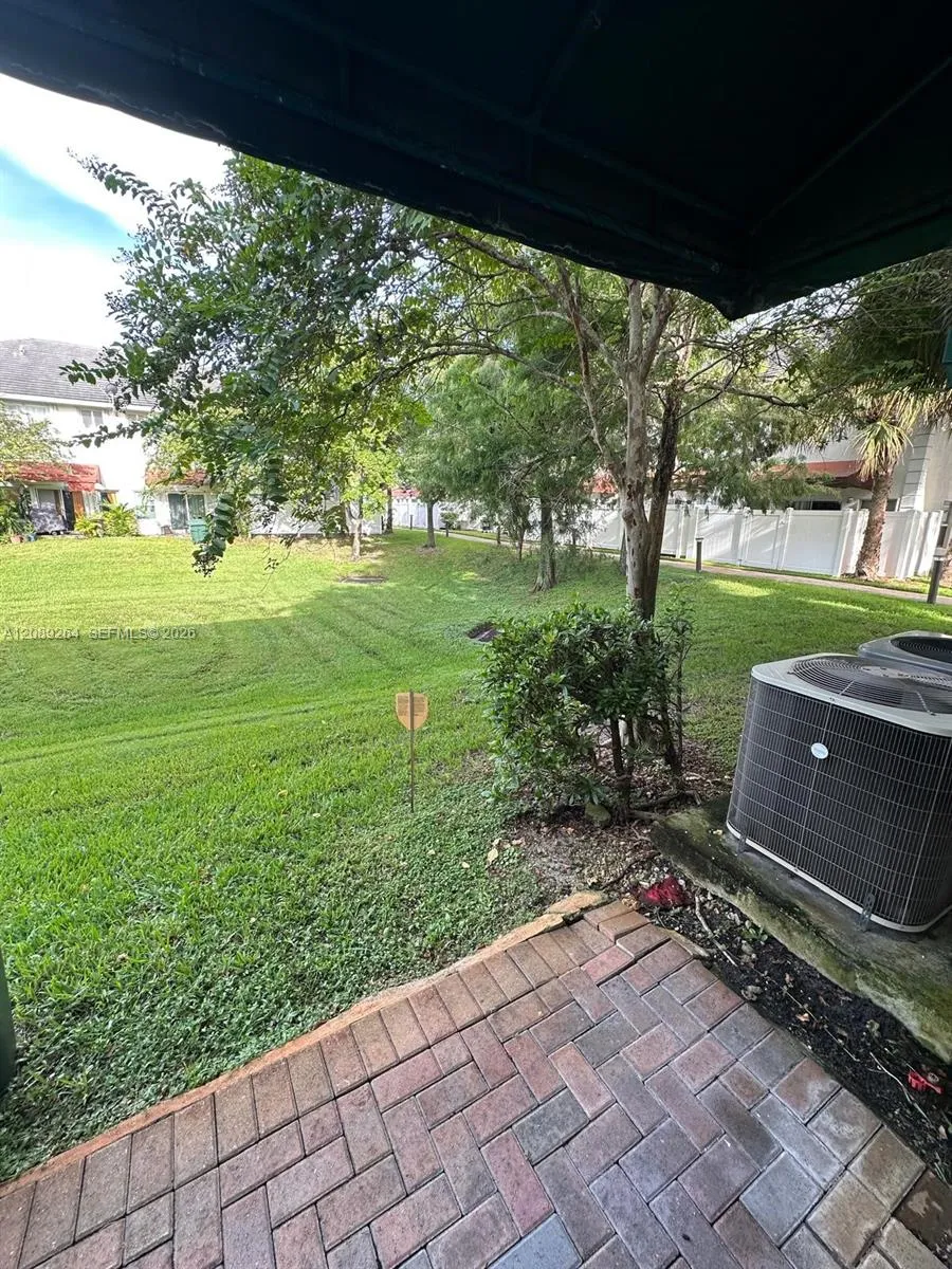 3021 NW 30th Ter #3021 Oakland Park, FL 33311