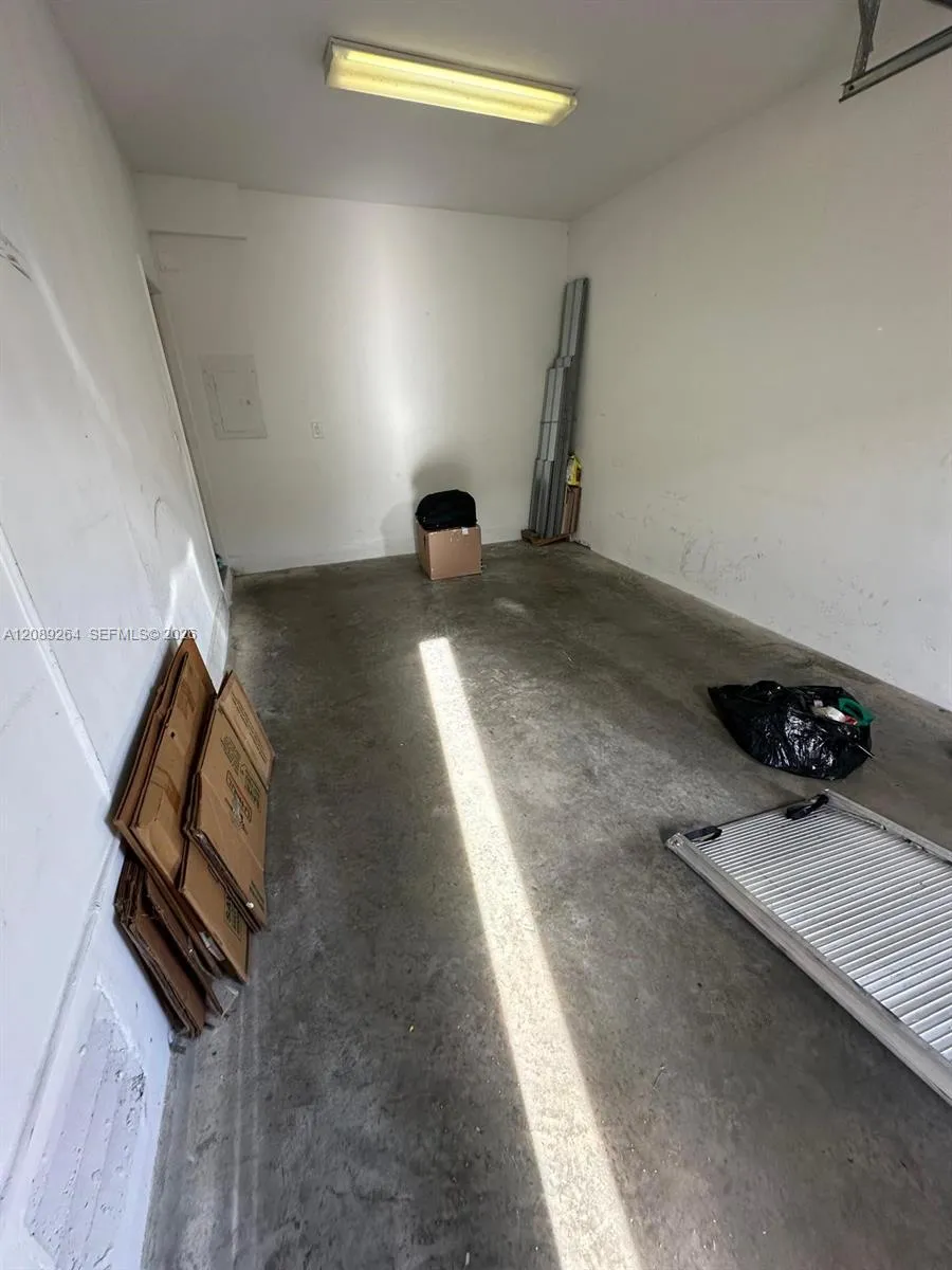 3021 NW 30th Ter #3021 Oakland Park, FL 33311