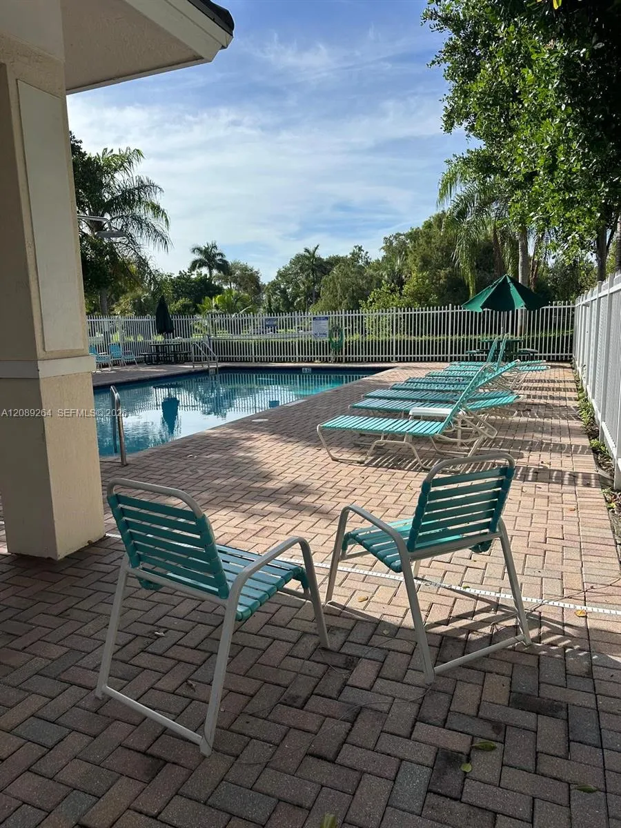 3021 NW 30th Ter #3021 Oakland Park, FL 33311