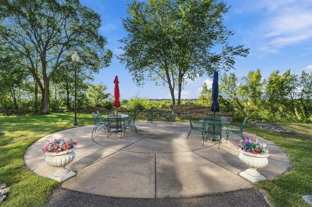 1021 Sibley Memorial Highway #404 Lilydale, MN 55118