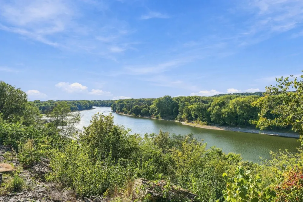 1021 Sibley Memorial Highway #404 Lilydale, MN 55118