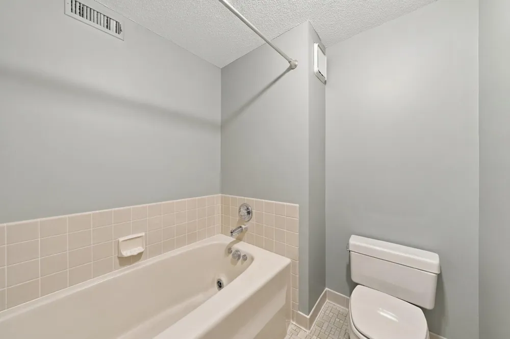 1021 Sibley Memorial Highway #404 Lilydale, MN 55118