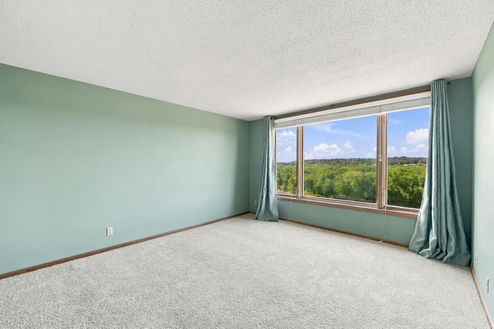 1021 Sibley Memorial Highway #404 Lilydale, MN 55118