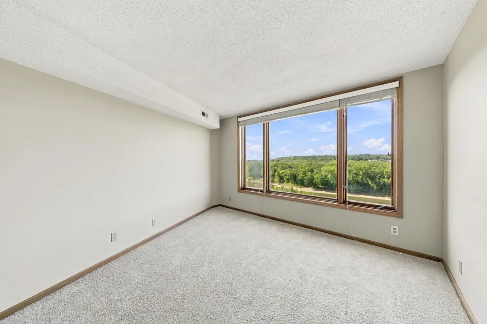 1021 Sibley Memorial Highway #404 Lilydale, MN 55118