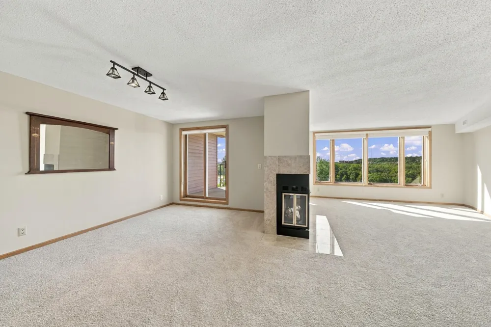1021 Sibley Memorial Highway #404 Lilydale, MN 55118