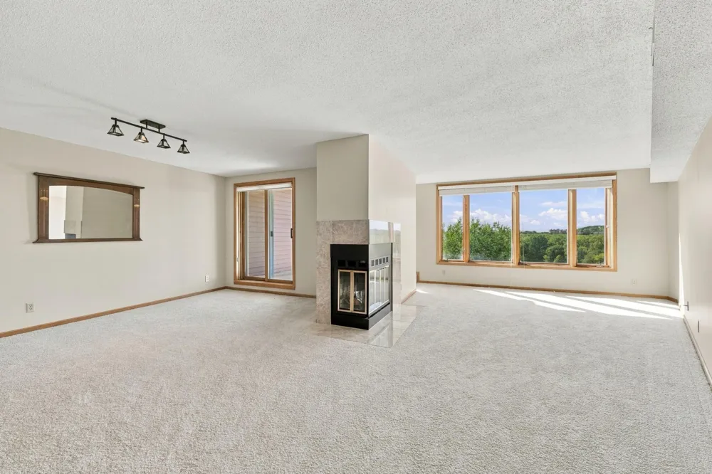 1021 Sibley Memorial Highway #404 Lilydale, MN 55118