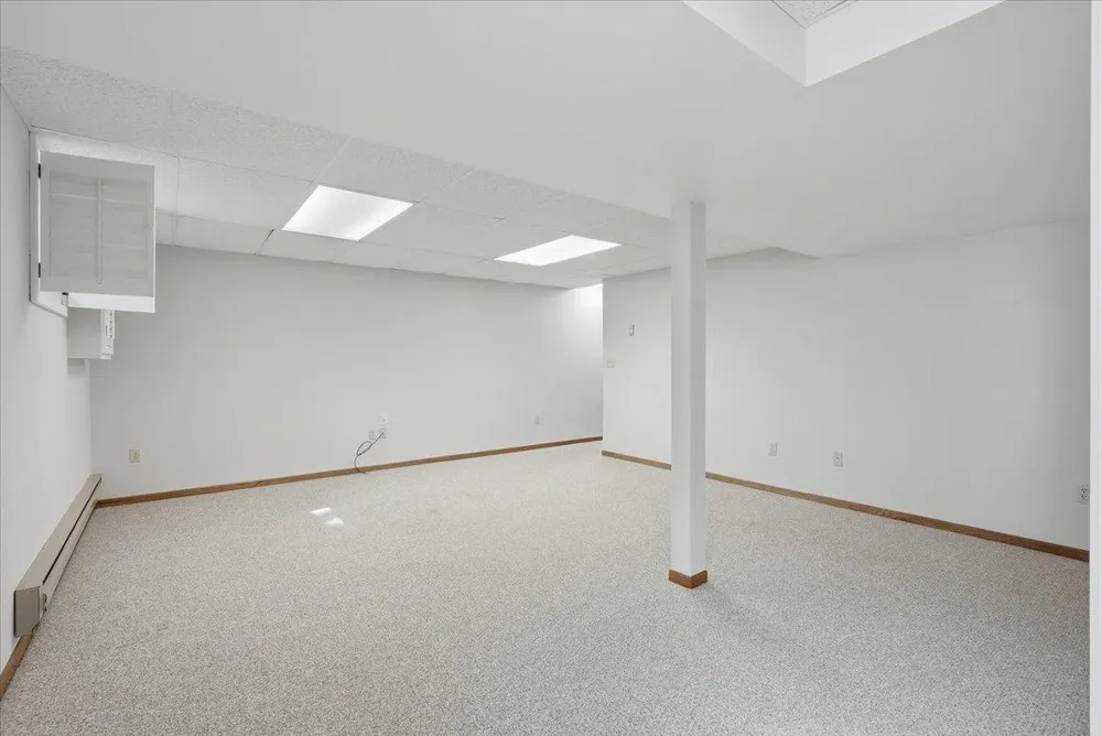 454 Oday Street S Maplewood, MN 55119