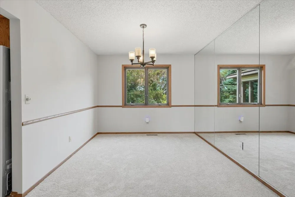 454 Oday Street S Maplewood, MN 55119