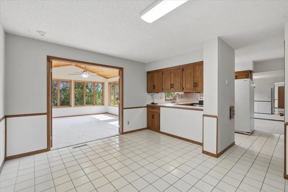 454 Oday Street S Maplewood, MN 55119