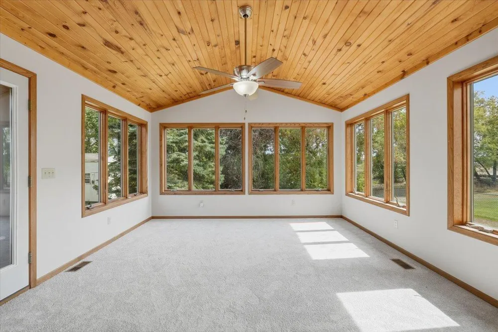 454 Oday Street S Maplewood, MN 55119