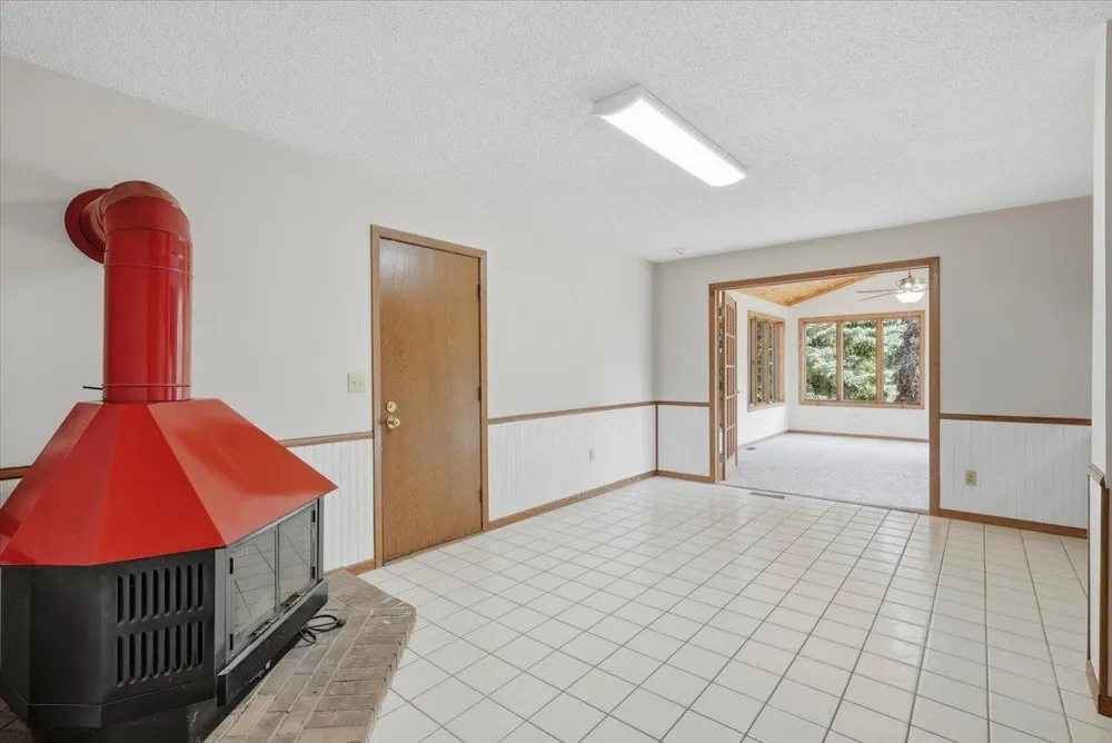454 Oday Street S Maplewood, MN 55119