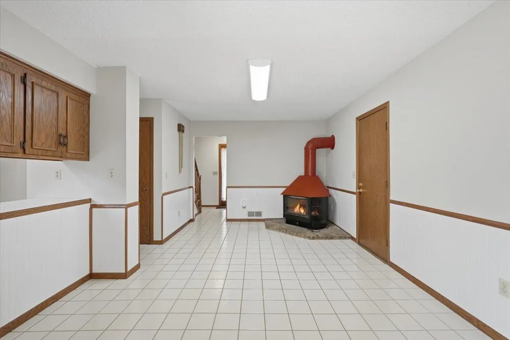 454 Oday Street S Maplewood, MN 55119