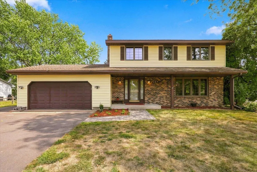 454 Oday Street S Maplewood, MN 55119