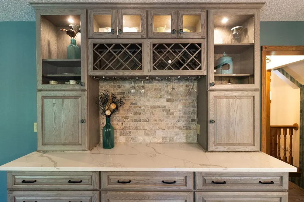 8610 Valley View Court Chanhassen, MN 55317