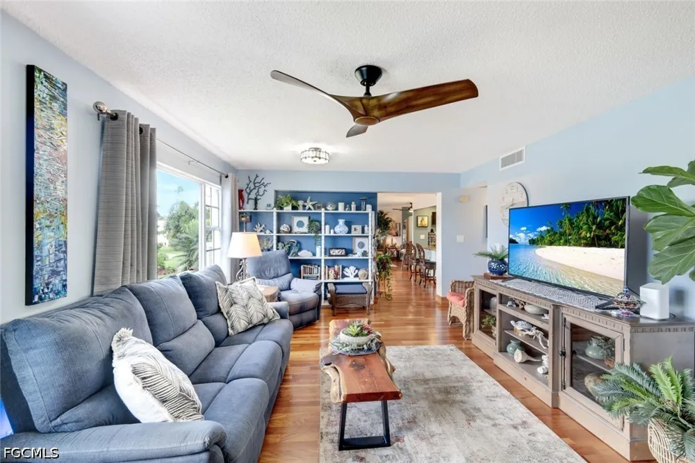 Stratford Place Circle #202 Fort Myers, FL 33919