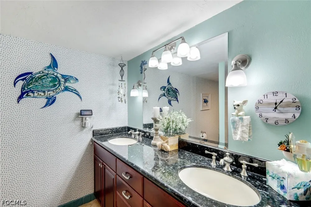 Stratford Place Circle #202 Fort Myers, FL 33919