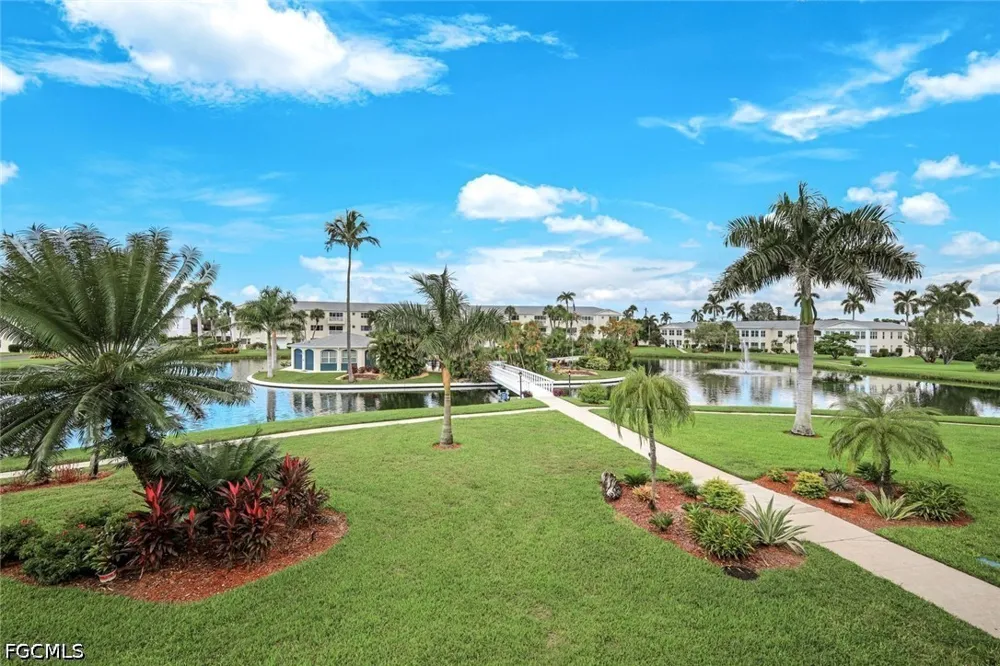 Stratford Place Circle #202 Fort Myers, FL 33919