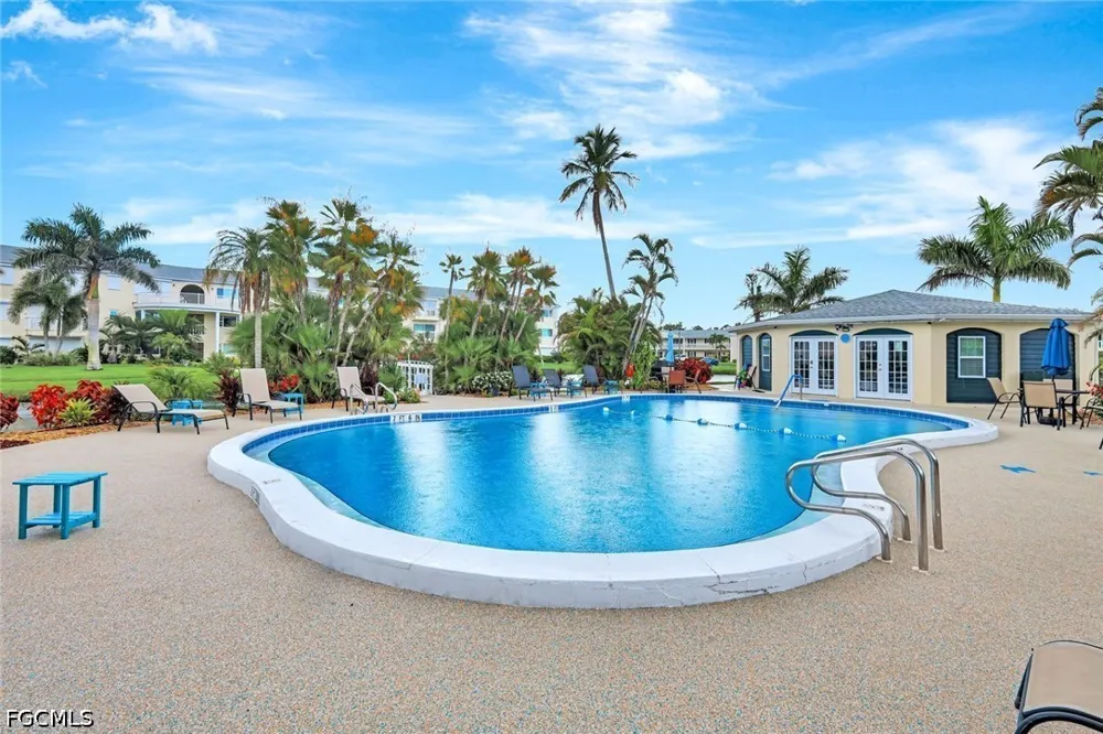 Stratford Place Circle #202 Fort Myers, FL 33919