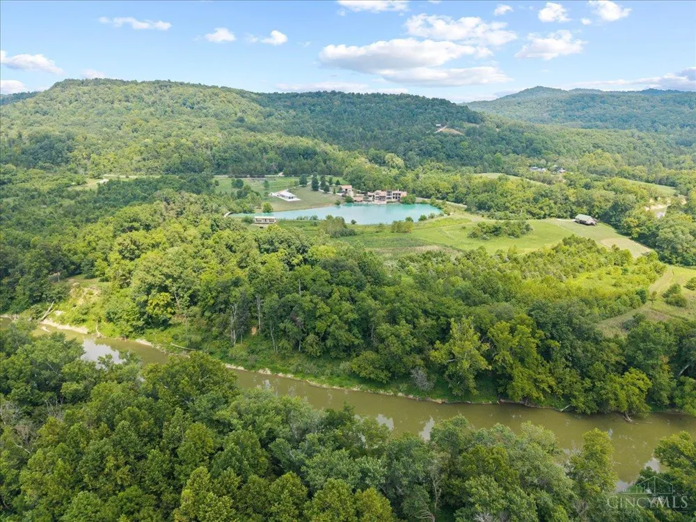 1805 Waggoner Riffle Road West Union, OH 45693