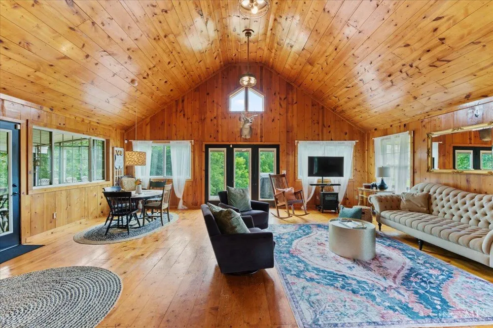 1805 Waggoner Riffle Road West Union, OH 45693
