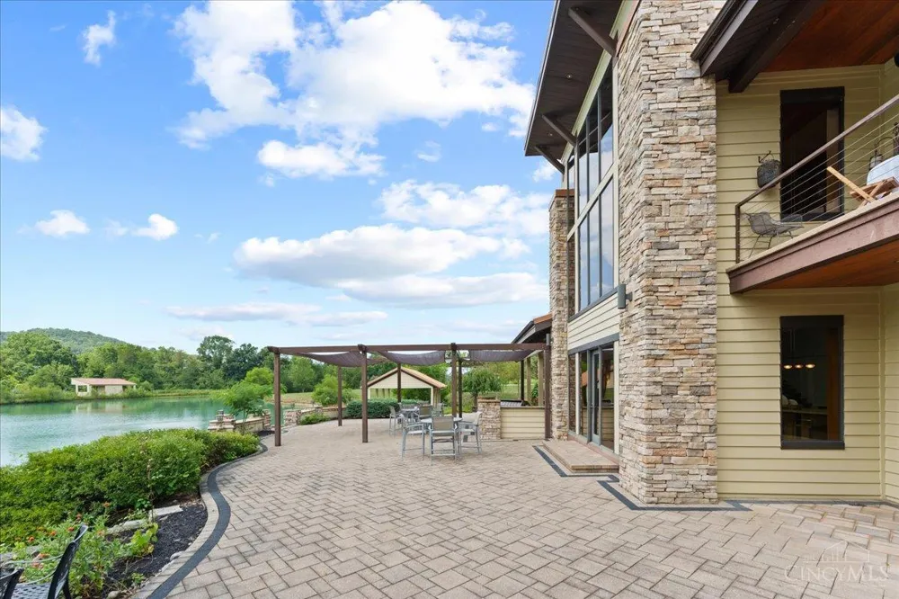 1805 Waggoner Riffle Road West Union, OH 45693