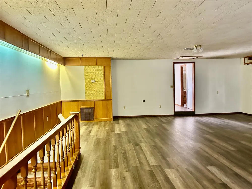 1921 Augusta St Avenue Muskogee, OK 74403