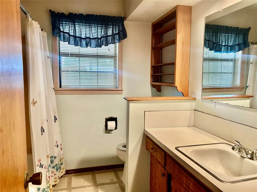 1921 Augusta St Avenue Muskogee, OK 74403