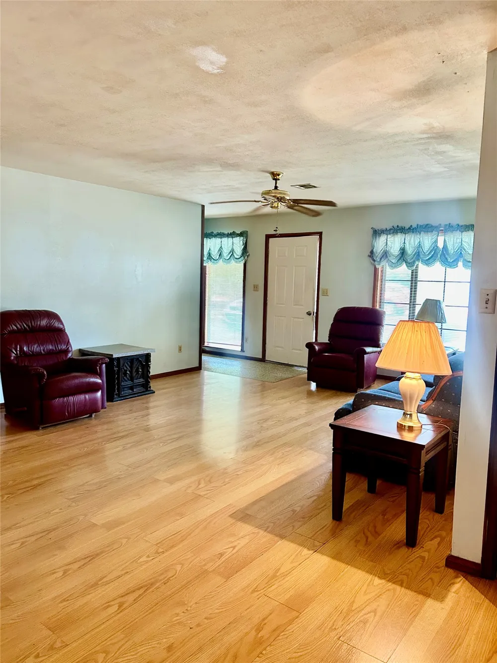 1921 Augusta St Avenue Muskogee, OK 74403