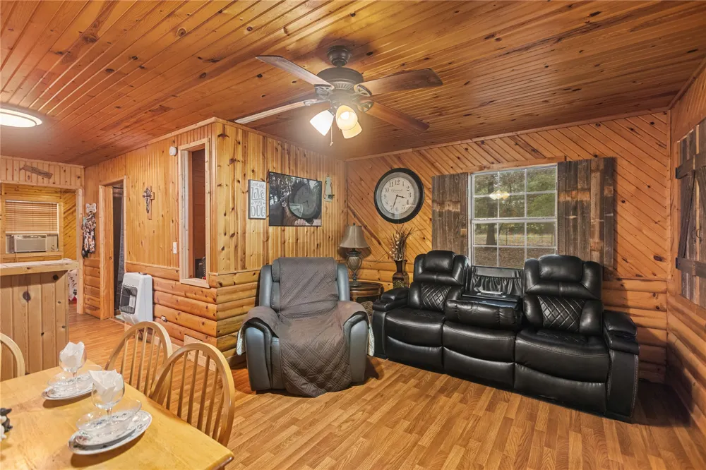 185515 4410 LANE Rattan, OK 74562