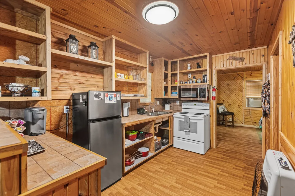 185515 4410 LANE Rattan, OK 74562