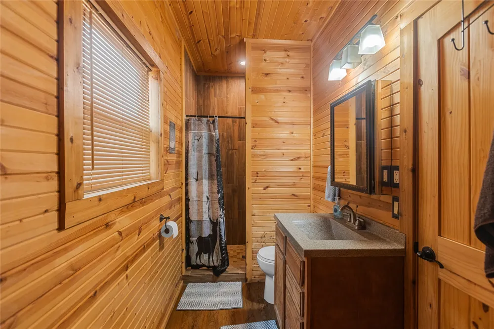 185515 4410 LANE Rattan, OK 74562