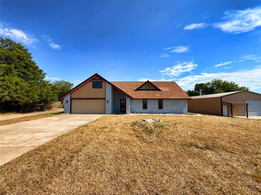 17670 S 280 ROAD Morris, OK 74445