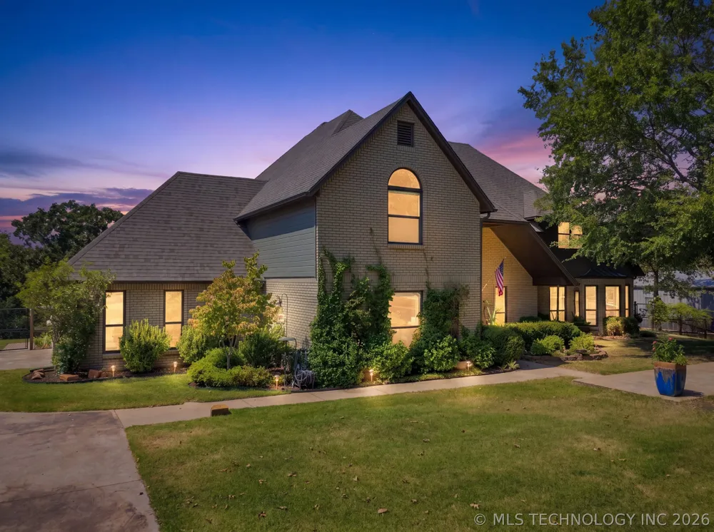 9332 S 36th West Avenue Tulsa, OK 74132