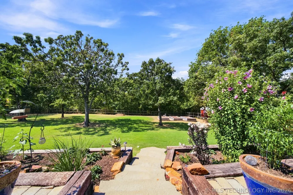 9332 S 36th West Avenue Tulsa, OK 74132