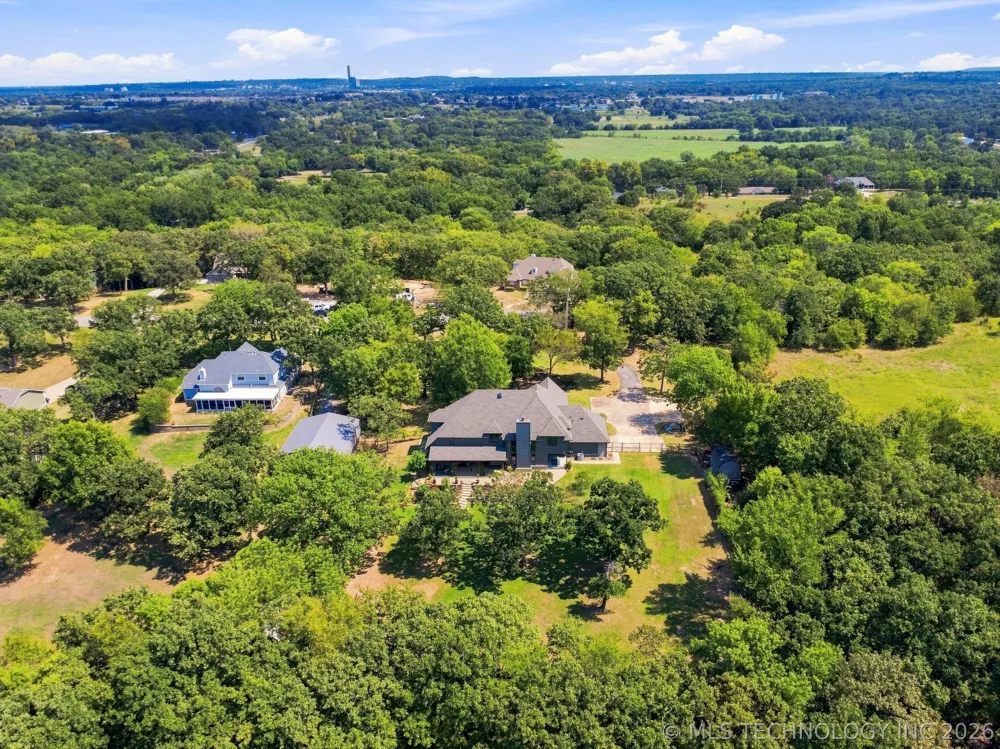 9332 S 36th West Avenue Tulsa, OK 74132