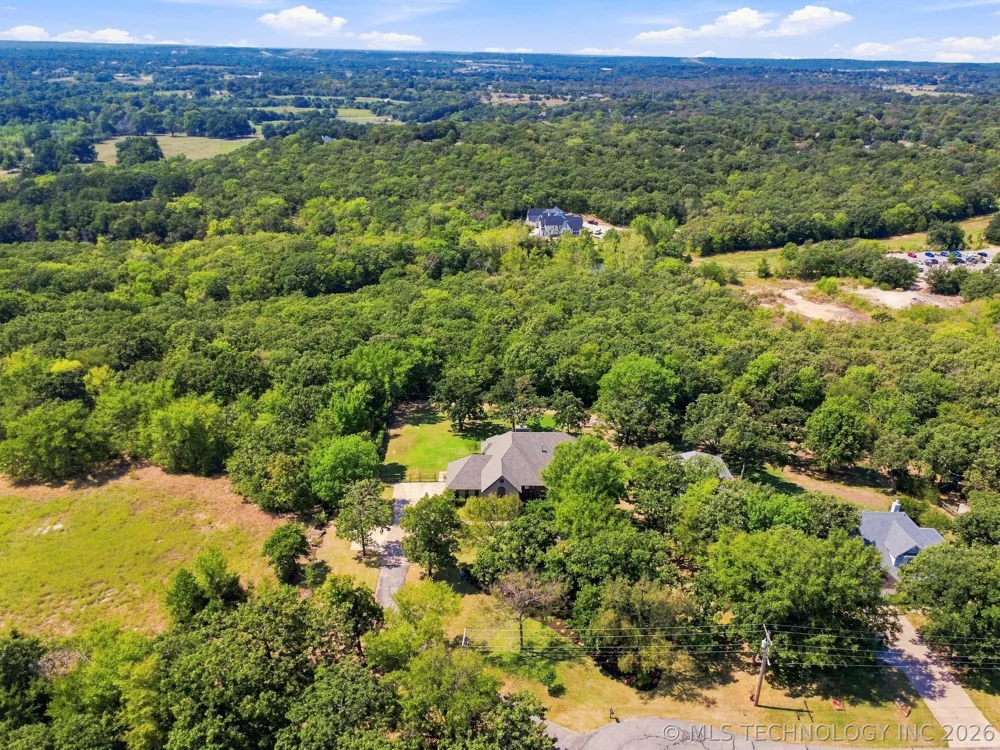 9332 S 36th West Avenue Tulsa, OK 74132