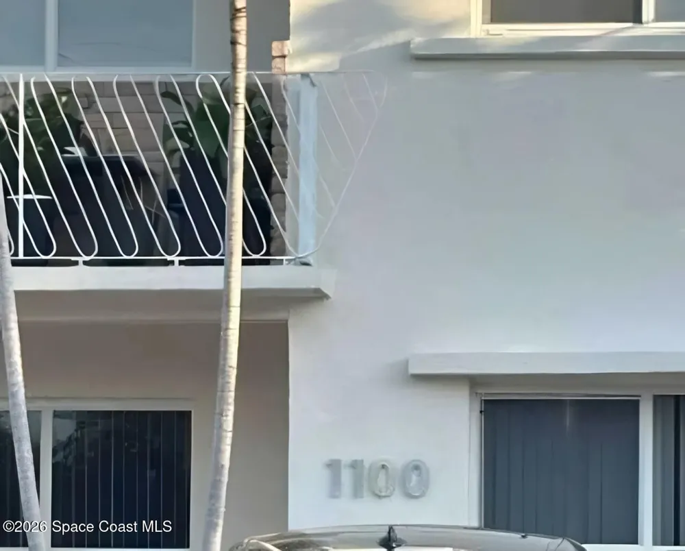 1110 Venetian Way #1a Miami Beach, FL 33139
