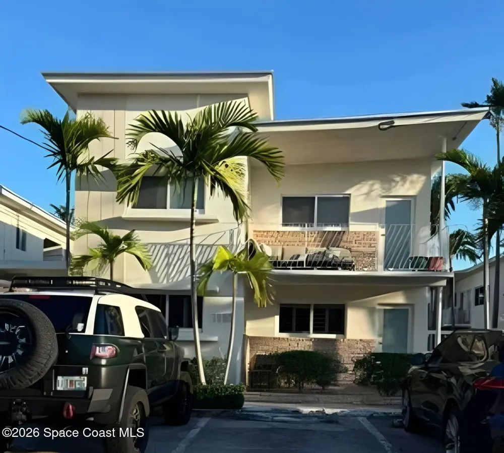 1110 Venetian Way #1a Miami Beach, FL 33139