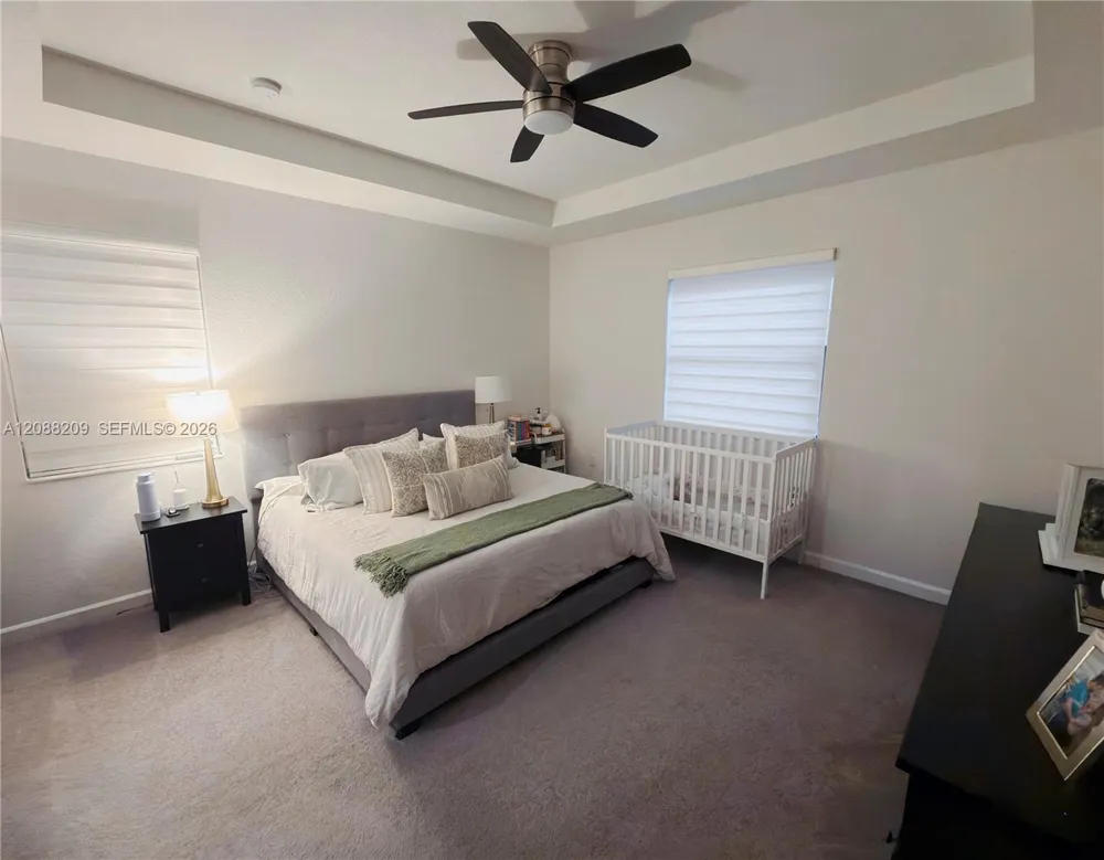 11014 W 35th Ln Hialeah, FL 33018
