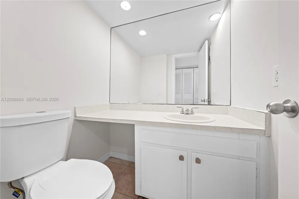 10500 SW 108th Ave #B211 Miami, FL 33176