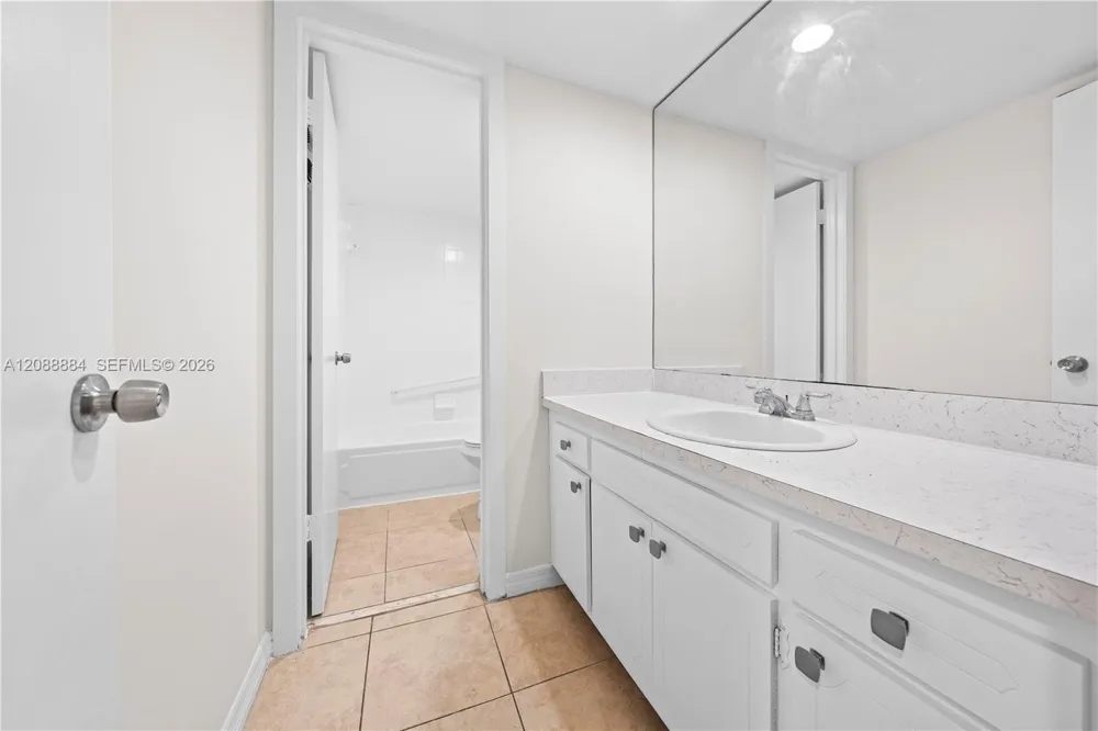 10500 SW 108th Ave #B211 Miami, FL 33176