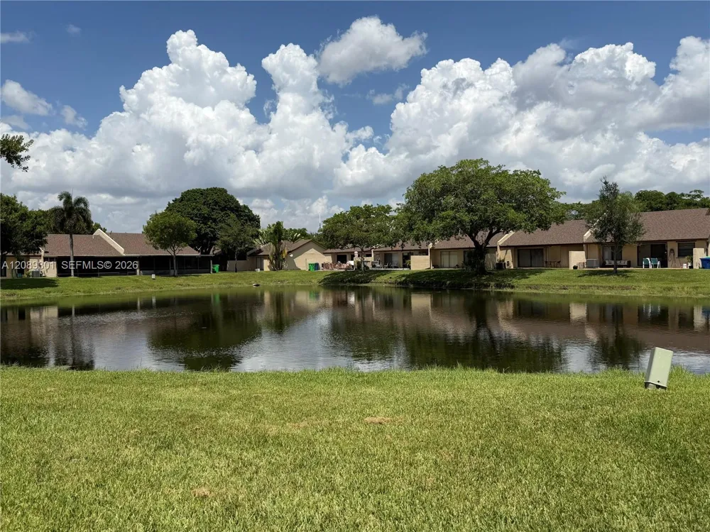 10875 NW 29th Mnr Sunrise, FL 33322